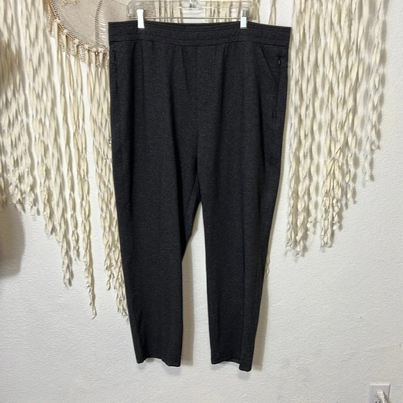 Public Rec Straight Leg Jogger in Size 42/30 Dark Gray - Picture 2 of 12